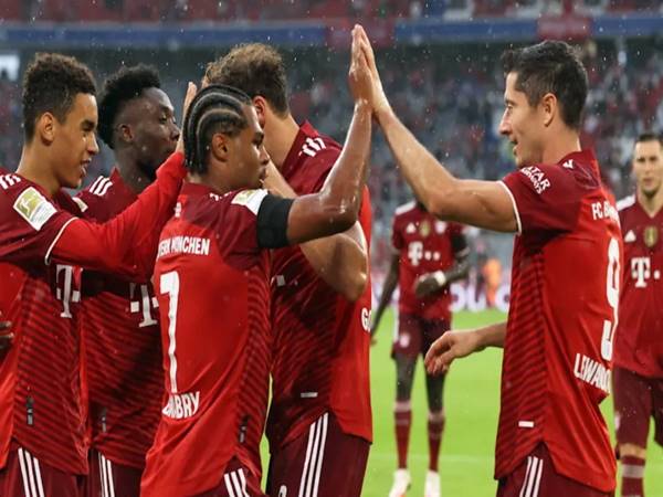 Bóng đá Quốc Tế ngày 6/2: Bayern thắng trận đầu tại Bundesliga