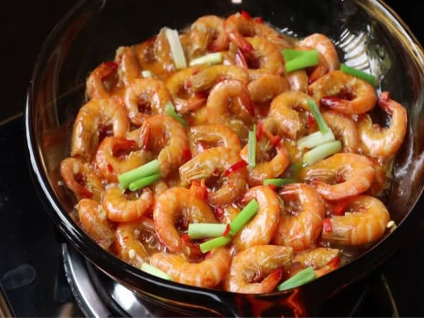 Tôm rim nước dừa